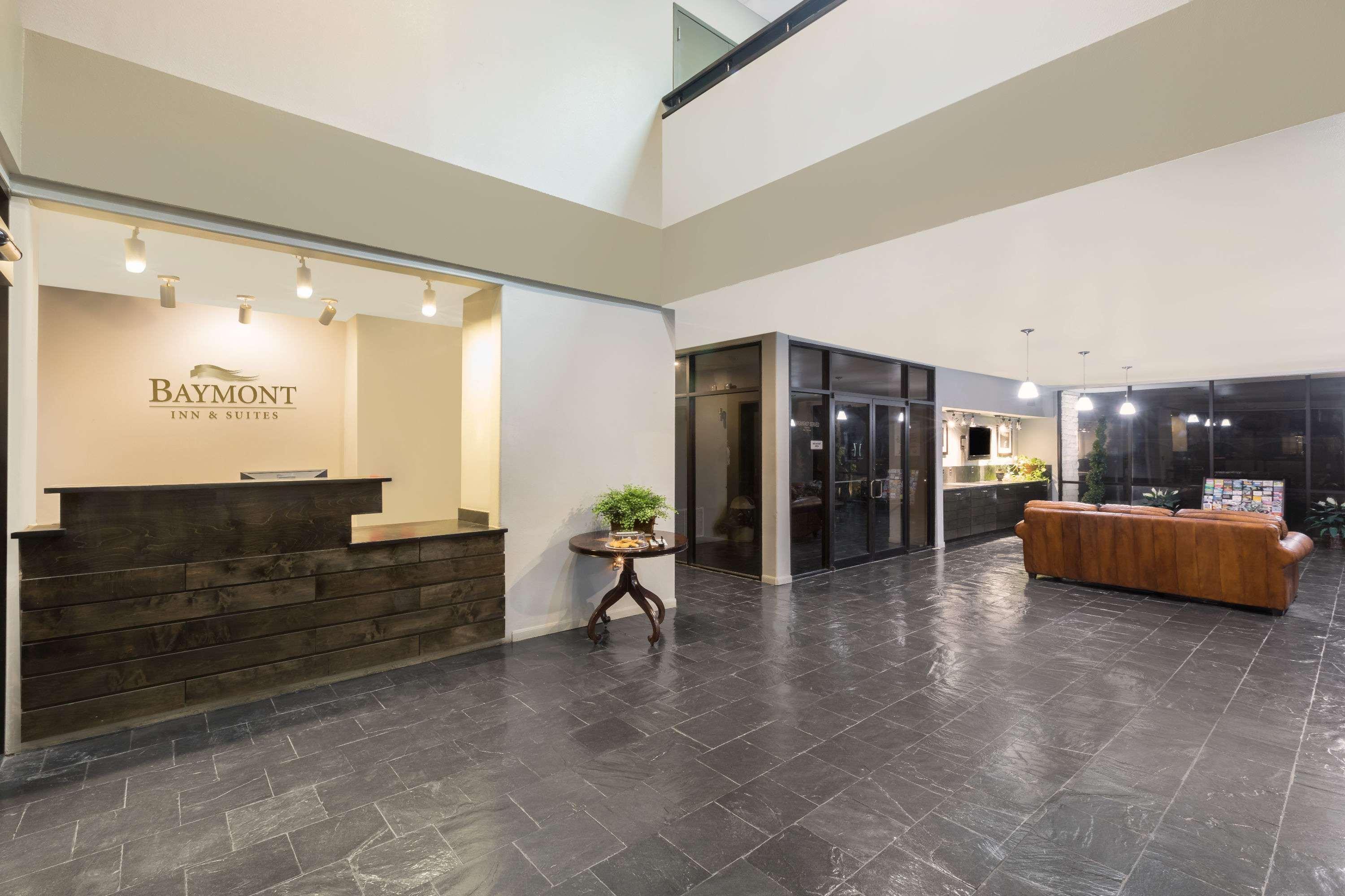 Baymont By Wyndham Columbus Exterior foto